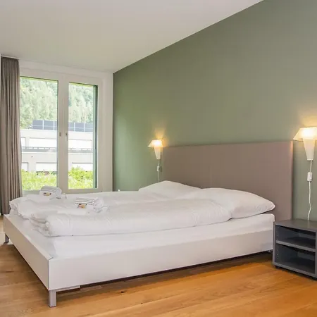 Jungfraucenter Thunersee - Griwarent Ag * Interlaken